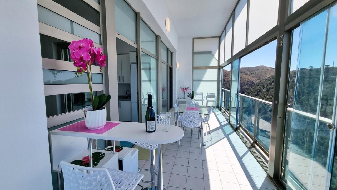 Slyline 40 Lujoso Apartamento De 1 Dormitorio - Muy Soleado 베니돔 외부 사진